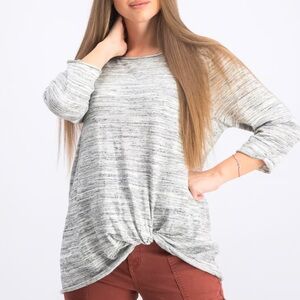 [Leo & Nicole] ruched top